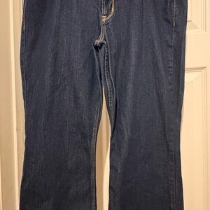 Old Navy Mid-Rise Boot-Cut Jeans in Deep Blue